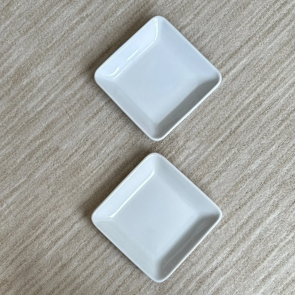 Set of 2 Pampered Chef Simple Additions Appetizer Salad Dessert Plates White 7”